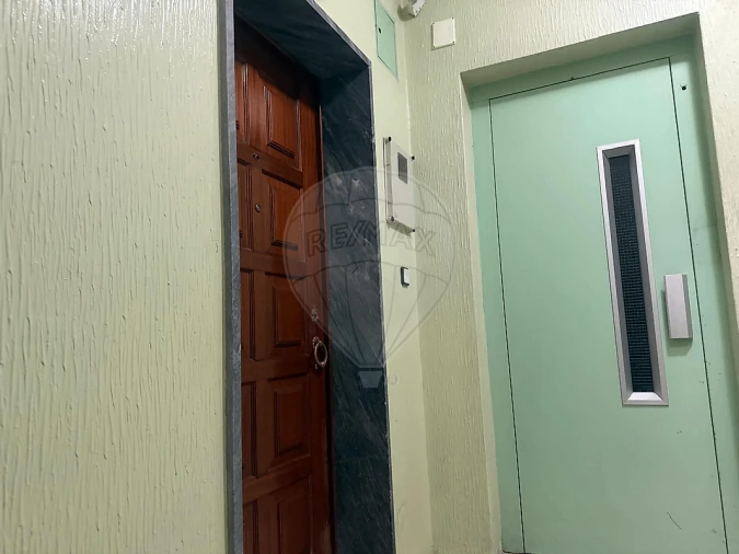 Apartamento T2 para Venda em Amora Foto 5