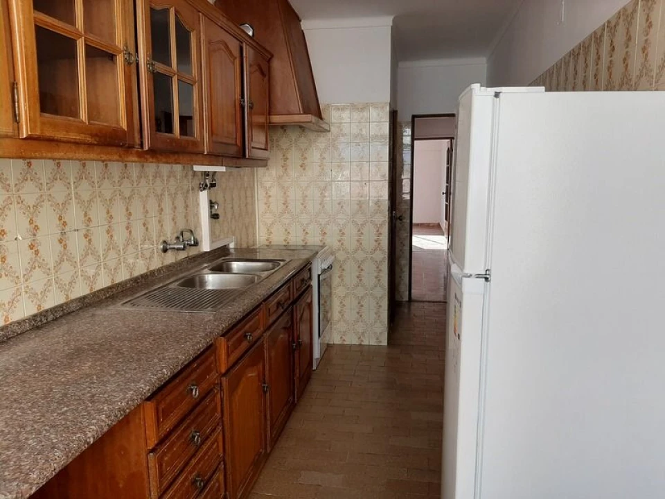 Apartamento T2 para Venda em Cacém e São Marcos Foto 4