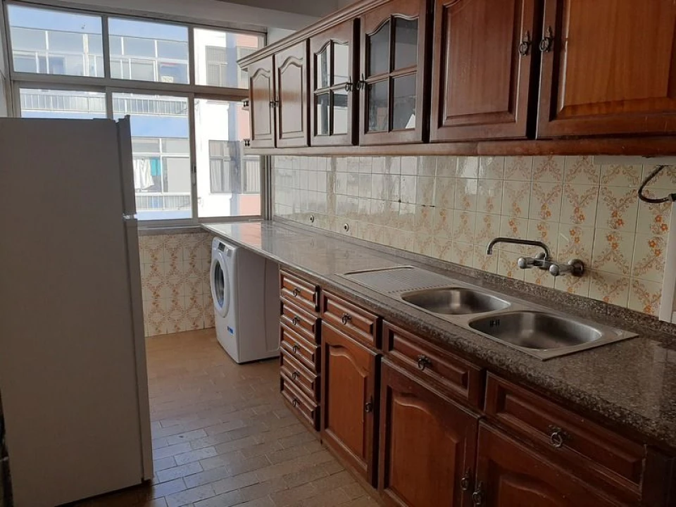 Apartamento T2 para Venda em Cacém e São Marcos Foto 5