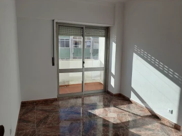 Apartamento T2 para Venda em Cacém e São Marcos