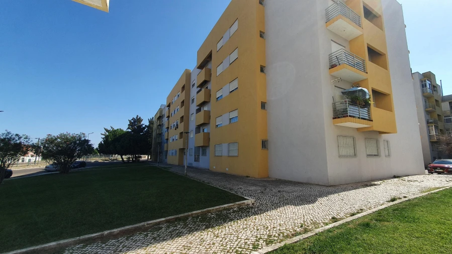 Apartamento T2 para Venda em Barreiro e Lavradio Foto 23