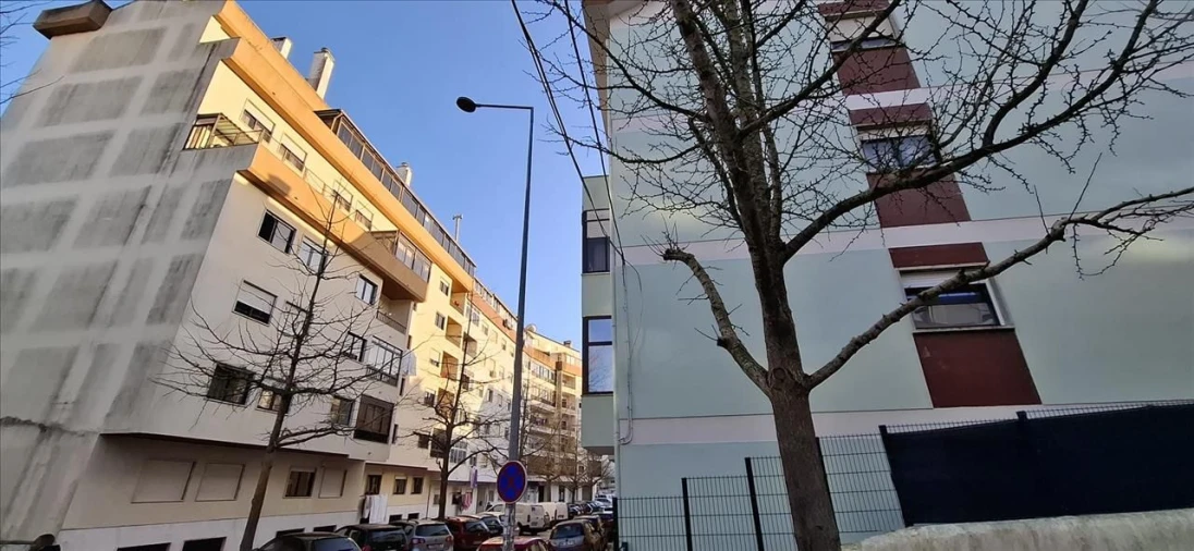 Apartamento T1 para Venda em Cacém e São Marcos Foto 12