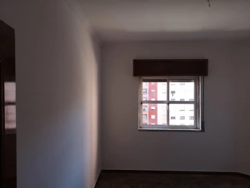 Apartamento T2 para Venda em Agualva e Mira-Sintra