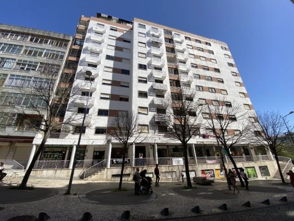 Apartamento T2 para Venda em Cacém e São Marcos Foto 1