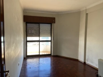 Apartamento T2 para Venda em Cacém e São Marcos