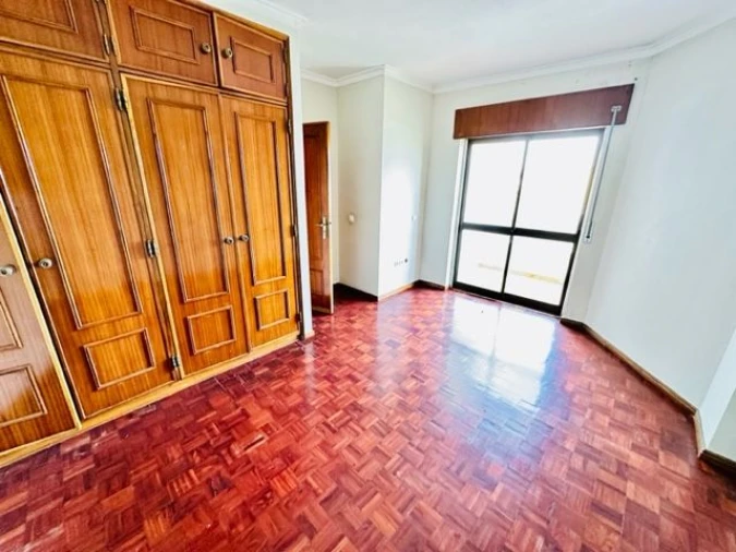 Apartamento T2 para Venda em Cacém e São Marcos Foto 5