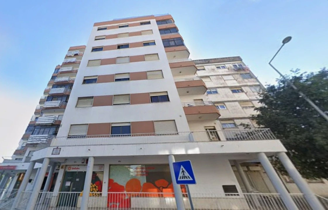 Apartamento T3 para Venda em Cacém e São Marcos Foto 2