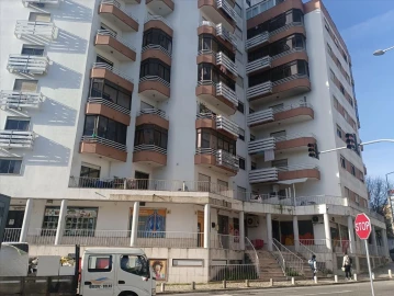 Apartamento T3 para Venda em Cacém e São Marcos