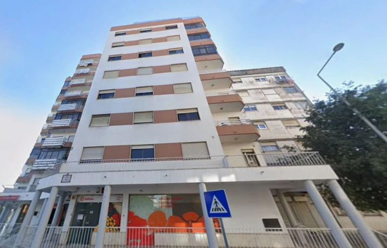 Apartamento T3 para Venda em Cacém e São Marcos Foto 2