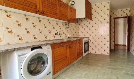 Apartamento T3 para Venda em Agualva e Mira-Sintra