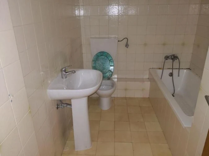 Apartamento T3 para Venda em Agualva e Mira-Sintra Foto 13