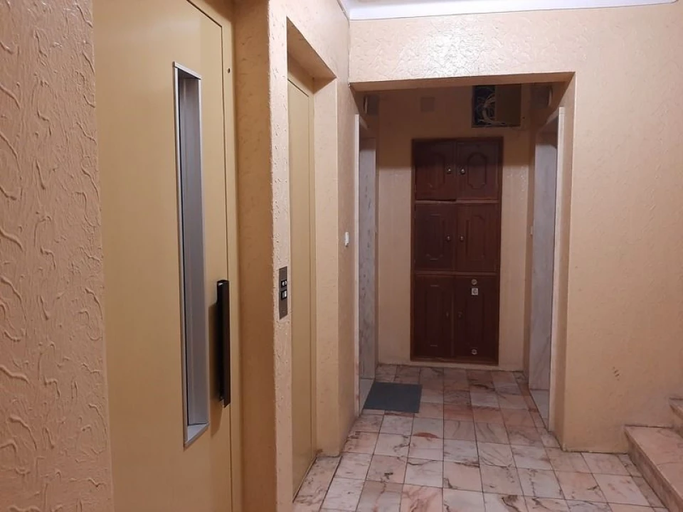 Apartamento T1 para Venda em Rio de Mouro Foto 3