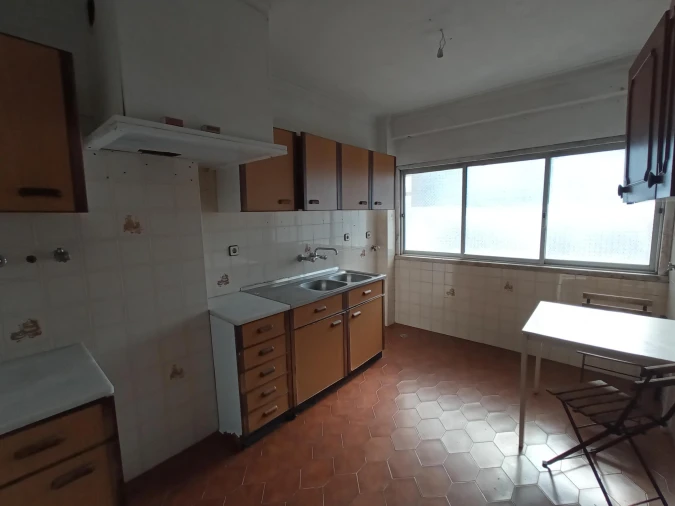 Apartamento T3 para Venda em Queluz e Belas Foto 7