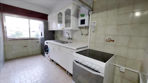 Apartamento T2 para Venda em Rio de Mouro
