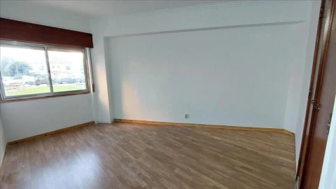 Apartamento T2 para Venda em Rio de Mouro