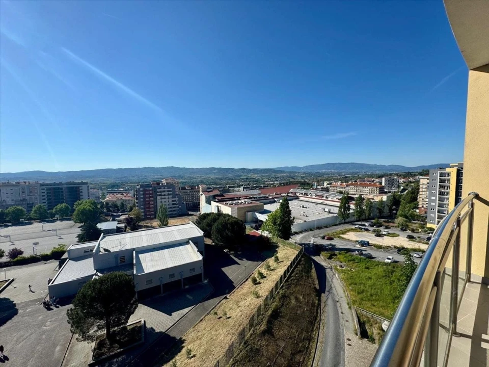 Apartamento T2 para Venda em Covilhã e Canhoso Foto 12