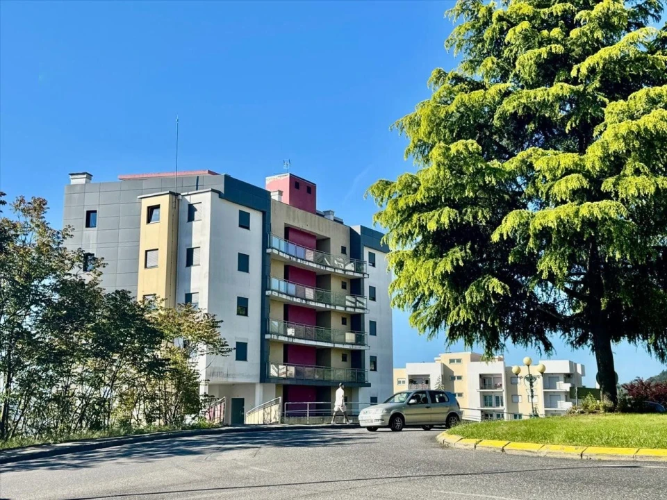Apartamento T2 para Venda em Covilhã e Canhoso Foto 13