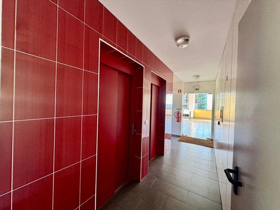Apartamento T2 para Venda em Covilhã e Canhoso Foto 2