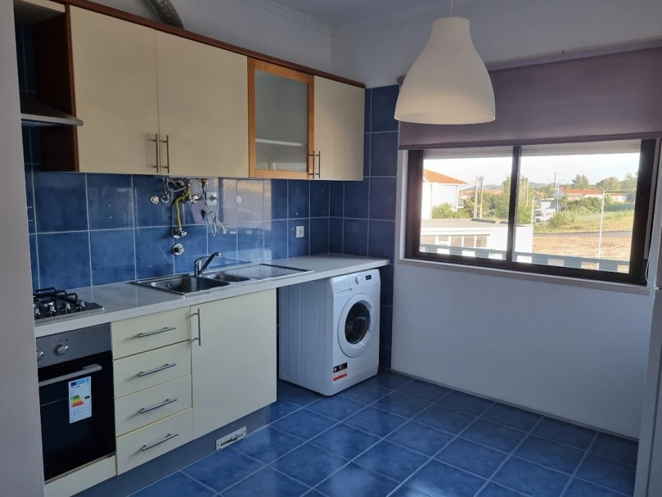 Apartamento T2 para Venda em Alenquer (Santo Estêvão e Triana) Foto 4