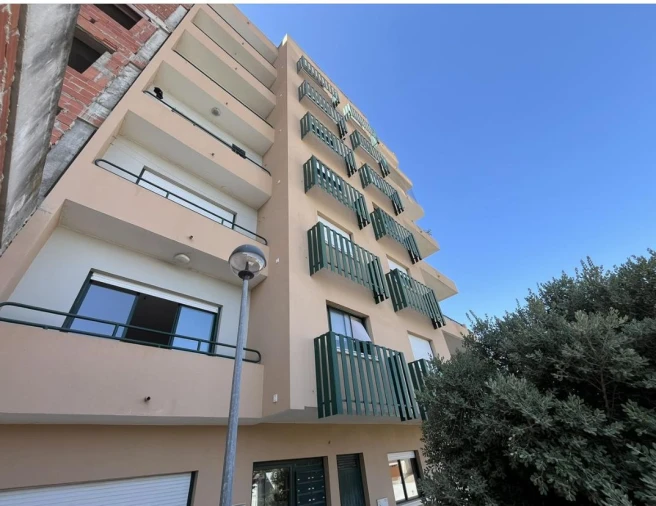 Apartamento T2 para Venda em Alenquer (Santo Estêvão e Triana)