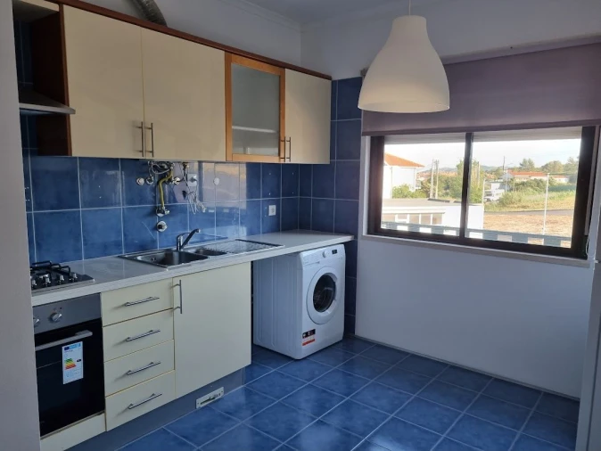 Apartamento T2 para Venda em Alenquer (Santo Estêvão e Triana) Foto 4
