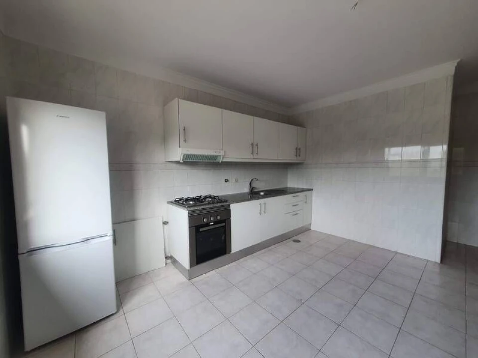 Apartamento T2 para Venda em Paço de Sousa Foto 7