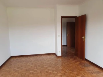 Apartamento T2 para Venda em Paço de Sousa