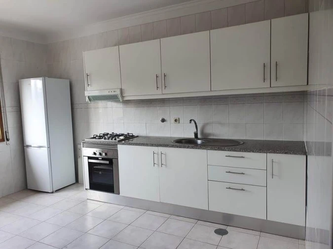 Apartamento T2 para Venda em Paço de Sousa Foto 6