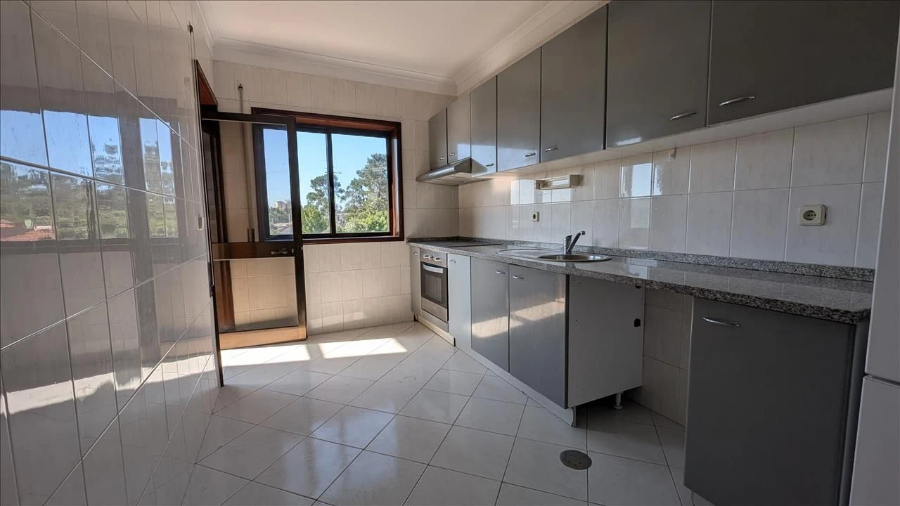 Apartamento T3 para Venda em Ermesinde Foto 5