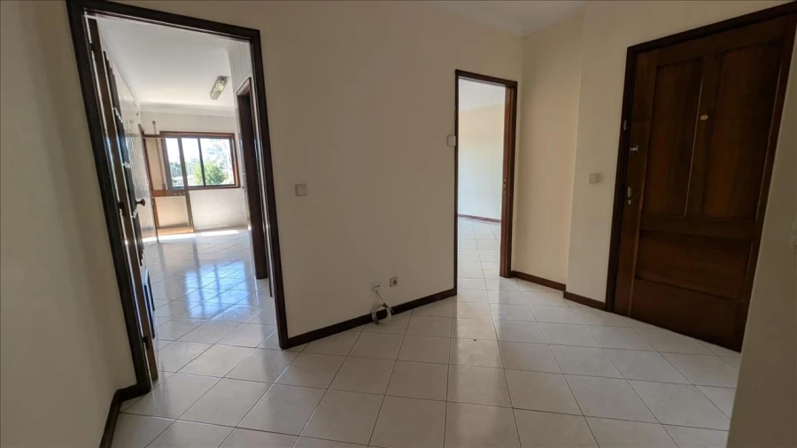 Apartamento T3 para Venda em Ermesinde Foto 2