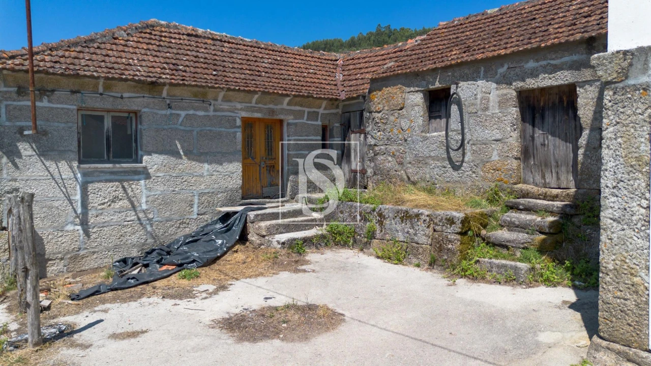 Moradia T3 para Venda em Amarante (São Gonçalo), Madalena, Cepelos e Gatão Foto 5