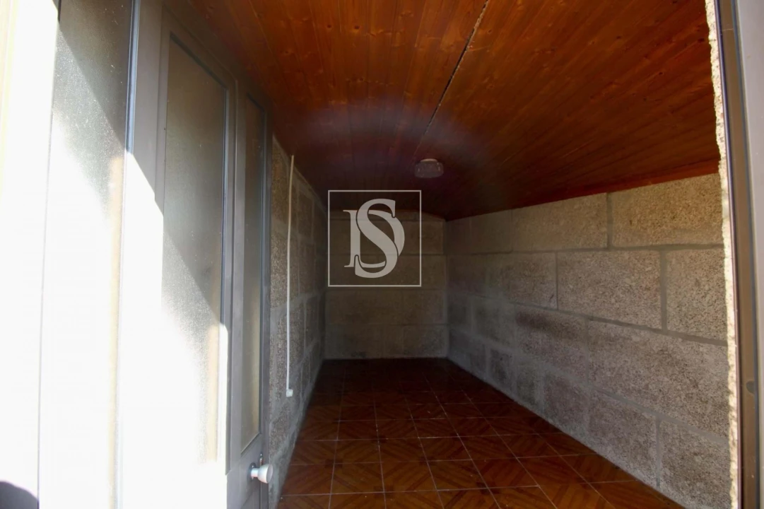 Moradia T1 para Venda em Espírito Santo, Nossa Senhora da Graça e São Simão Foto 8