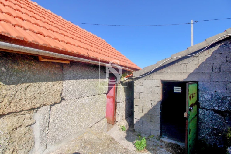 Moradia T1 para Venda em Espírito Santo, Nossa Senhora da Graça e São Simão Foto 23