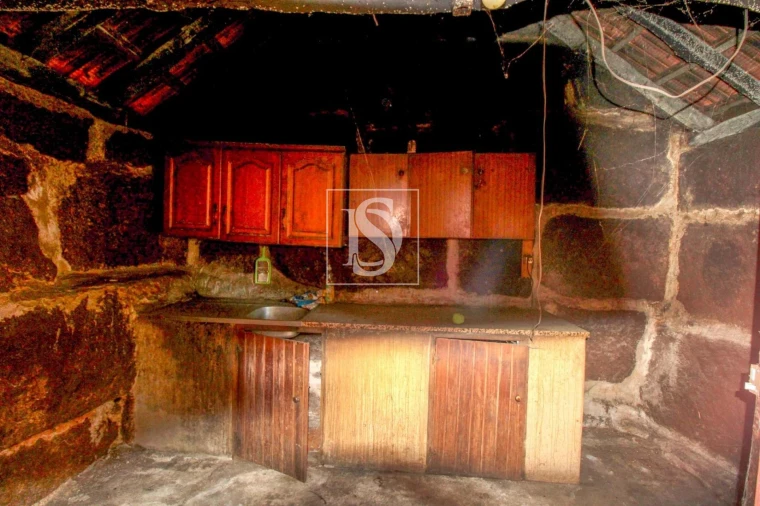 Moradia T1 para Venda em Espírito Santo, Nossa Senhora da Graça e São Simão Foto 25