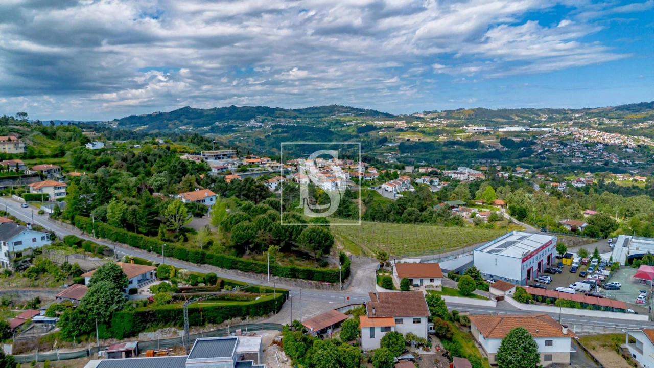 Terreno para Venda em Lomba Foto 10