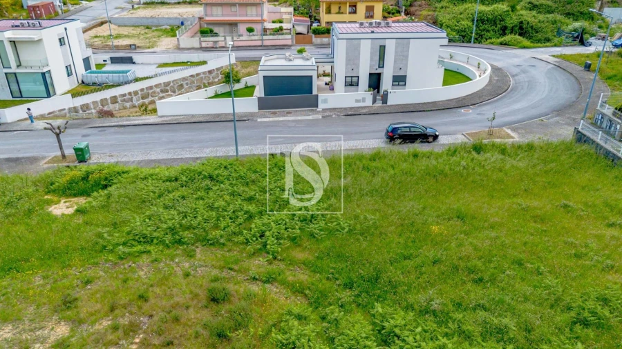 Terreno para Venda em Lomba Foto 16