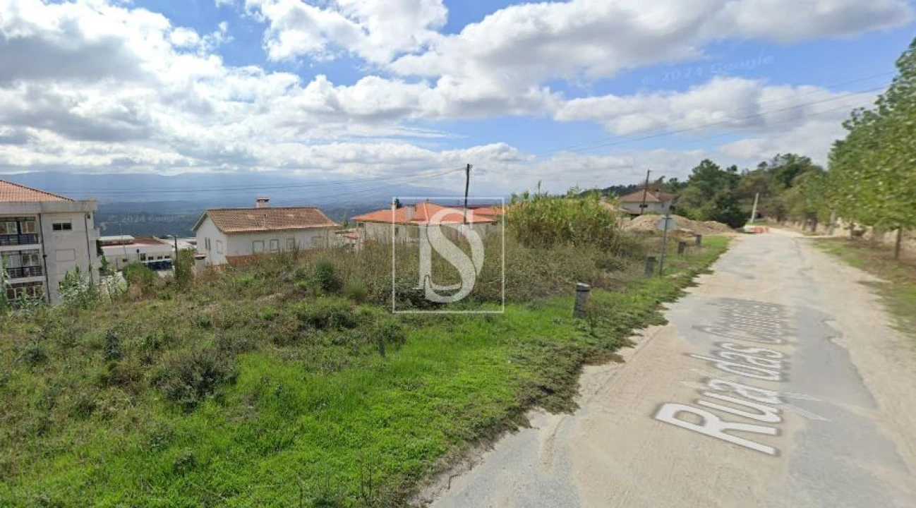 Terreno para Venda em Fornos de Algodres Foto 2