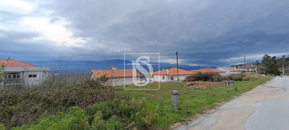 Terreno para Venda em Fornos de Algodres Foto 6