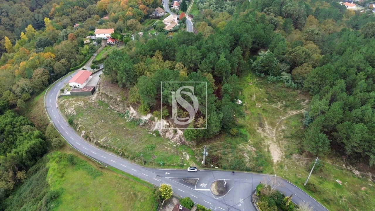 Terreno para Venda em Lufrei Foto 5