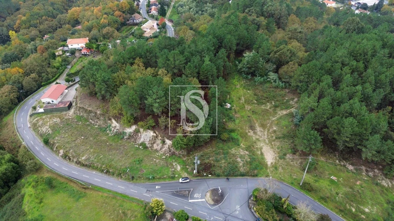 Terreno para Venda em Lufrei Foto 6