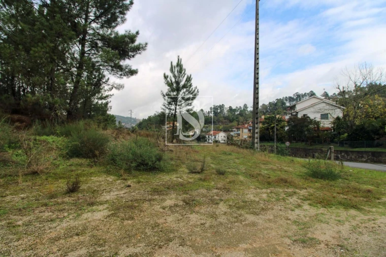 Terreno para Venda em Lufrei Foto 29