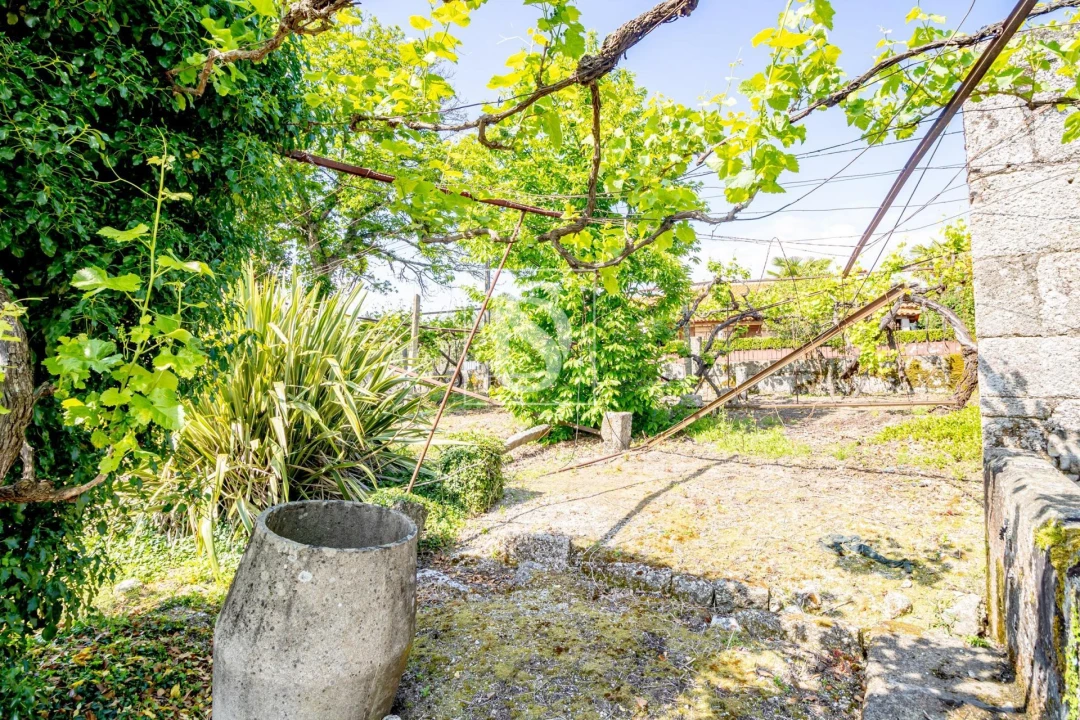 Moradia T3 para Venda em Lufrei Foto 22