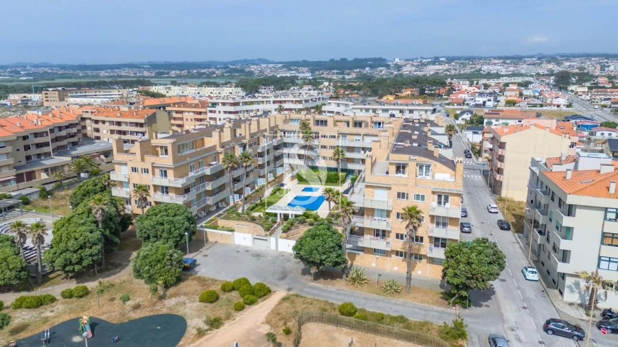 Apartamento T2 para Venda em Esmoriz Foto 29