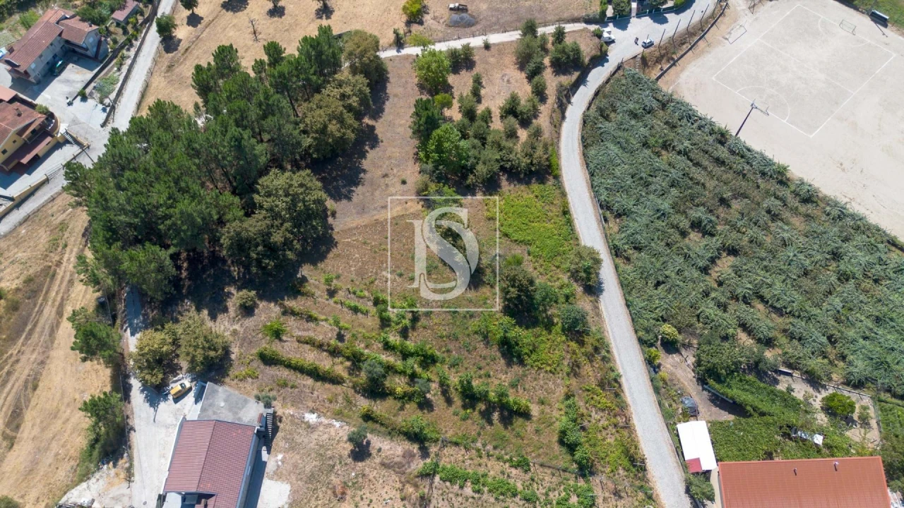 Terreno para Venda em Fregim Foto 1