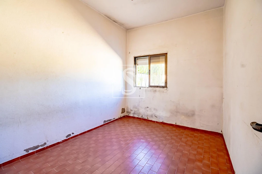 Moradia T2 para Venda em Fridão Foto 18