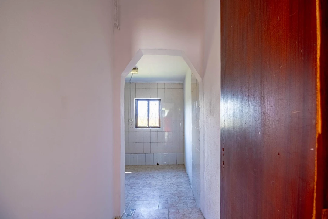 Moradia T2 para Venda em Fridão Foto 23