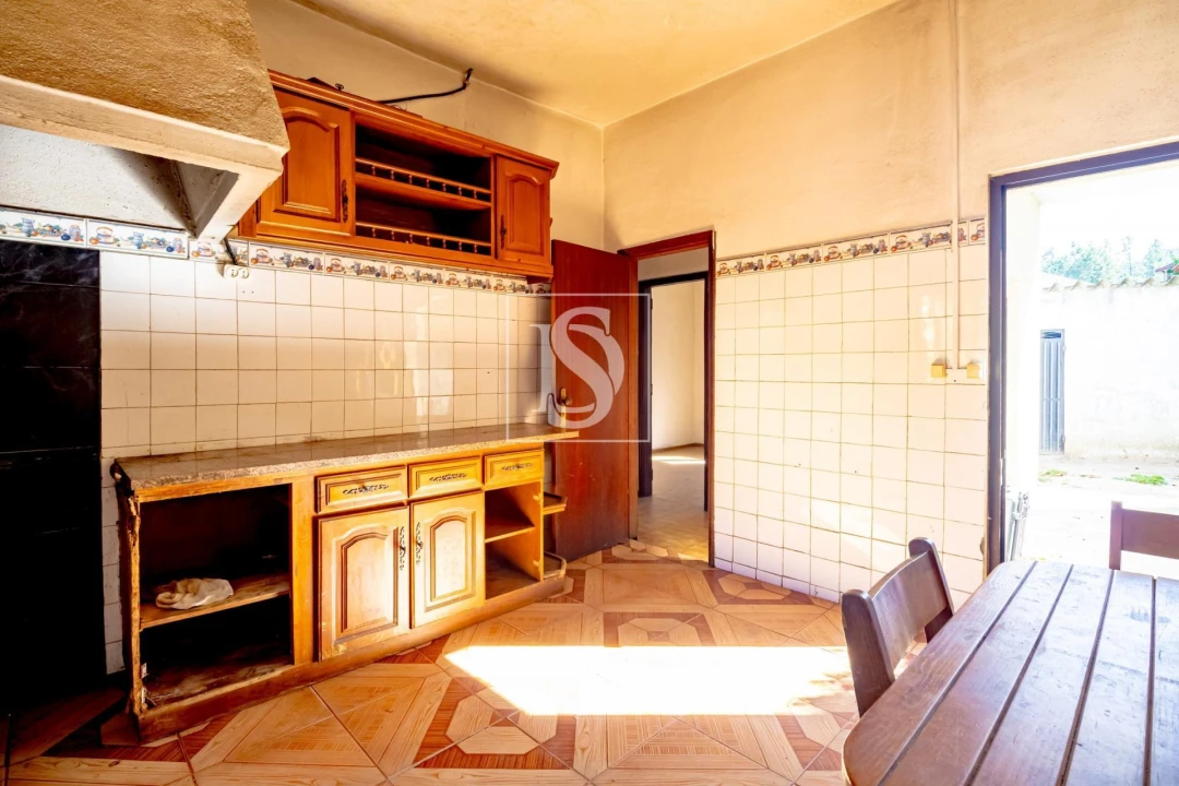 Moradia T2 para Venda em Fridão Foto 8