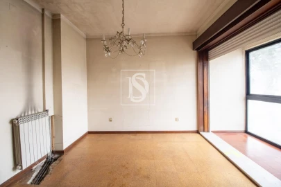 Moradia T5 para Venda em Amarante (São Gonçalo), Madalena, Cepelos e Gatão