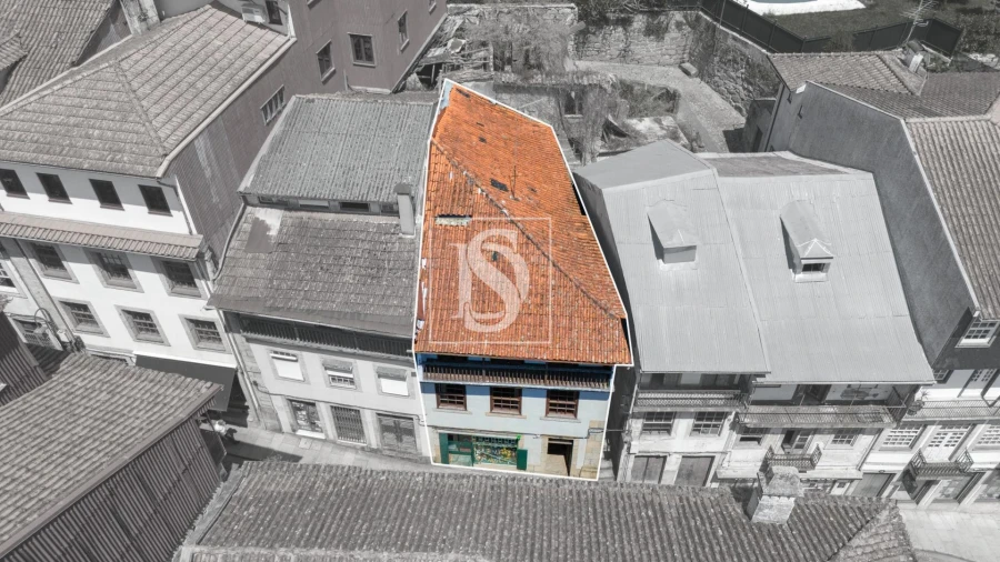 Moradia T4 para Venda em Amarante (São Gonçalo), Madalena, Cepelos e Gatão Foto 3