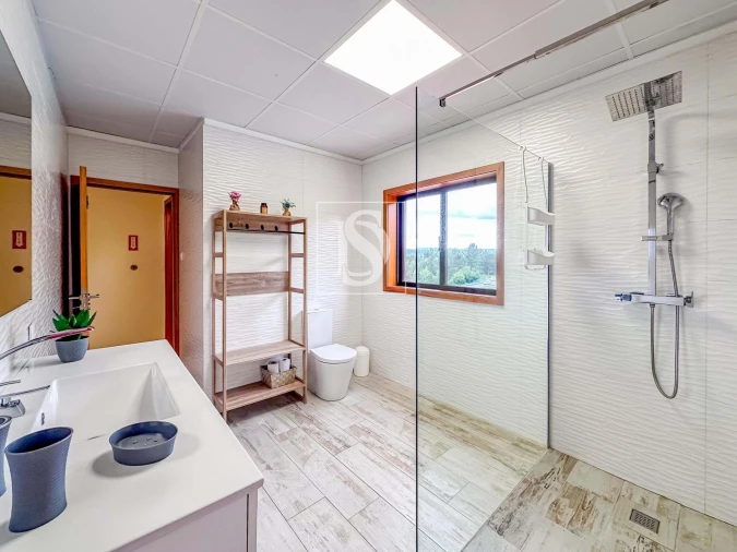 Moradia T10 para Venda em Fregim Foto 4